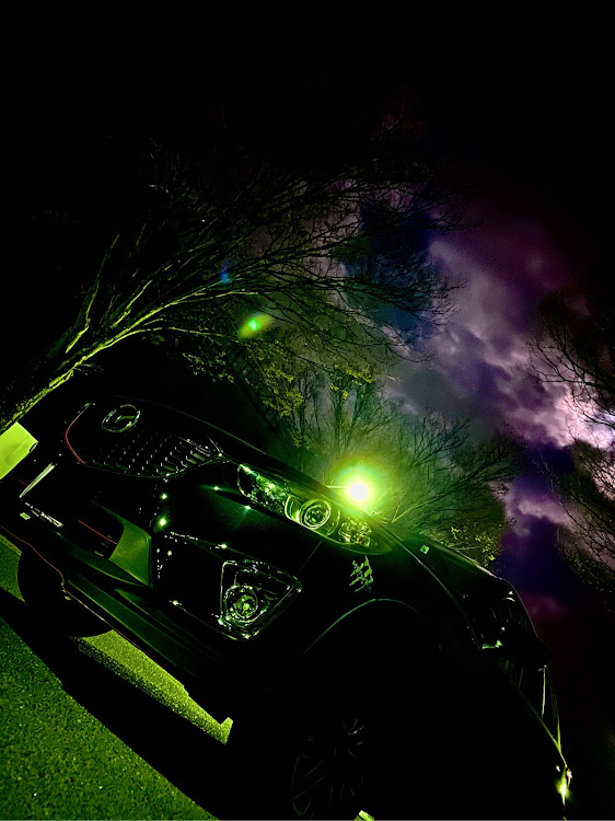 CX-5のBe a driver.・過去pic・夜・加工画像に関するカスタム事例の投稿画像1枚目