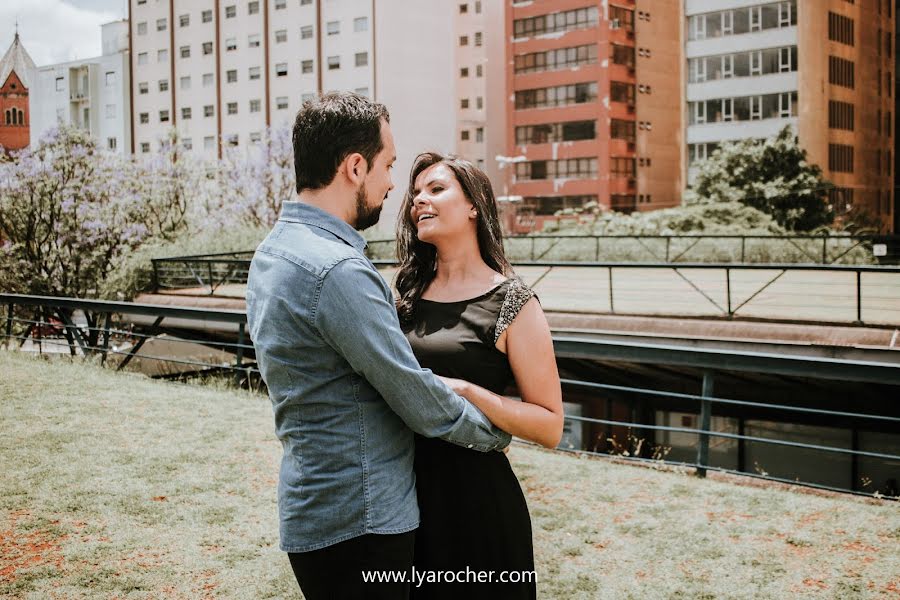 Fotografo di matrimoni Lya Roc (lyarocher). Foto del 28 marzo 2020