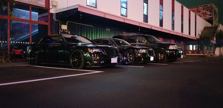 ナビゲーターの北上市・アメリカンワールド・クライスラー・ハイエース・アメ車に関するカスタム事例の投稿画像1枚目