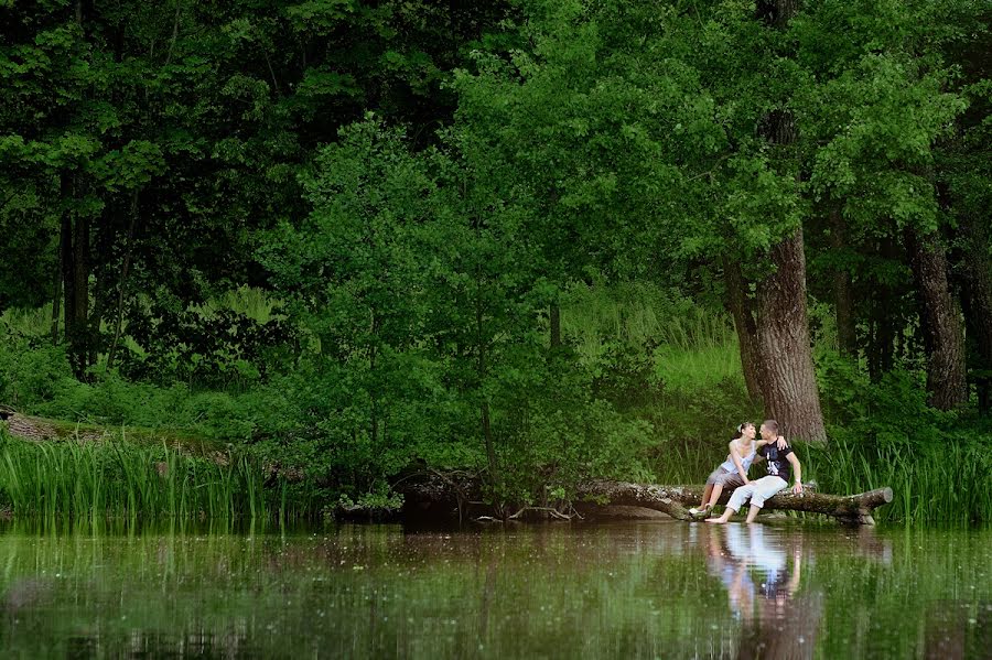 Wedding photographer Maksim Vetrov (vetrov). Photo of 12 June 2013