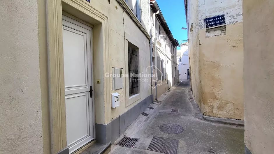 Vente immeuble 4 pièces 92 m² à Avignon (84000), 275 000 €