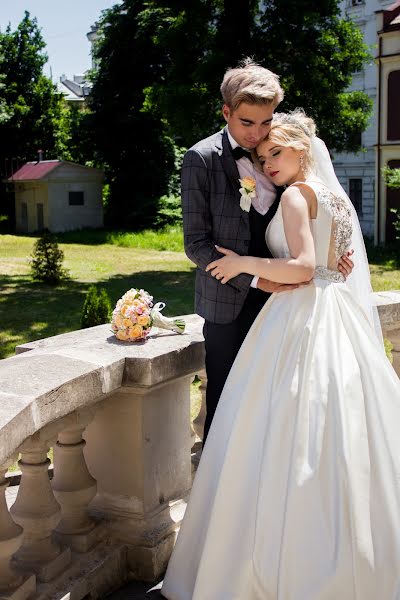 Fotógrafo de casamento Anastasіya Onacko (nastiaonatsko). Foto de 28 de maio 2020