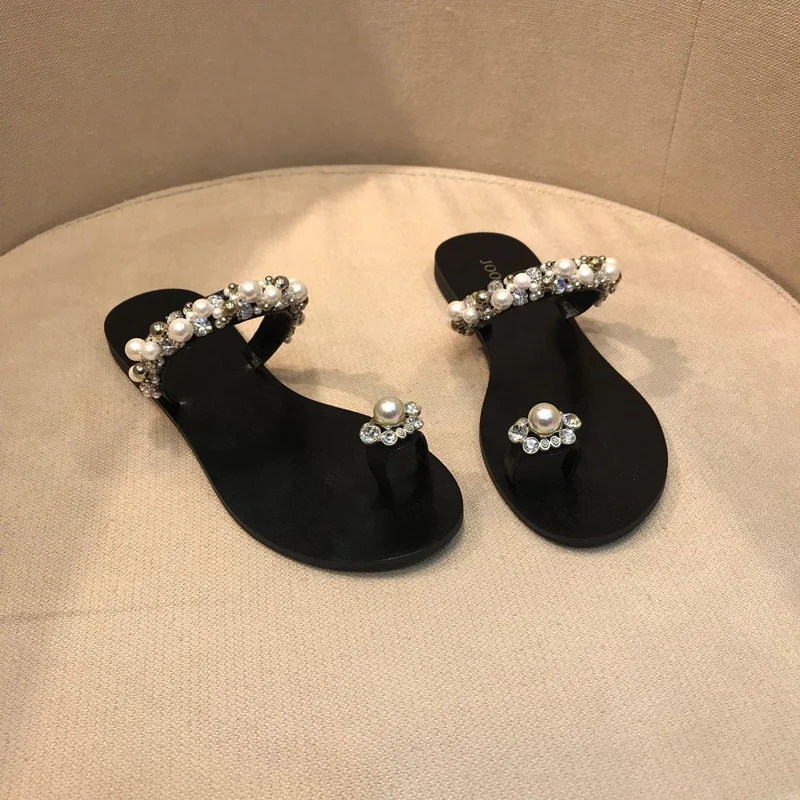Dames teenslippers met strass en parels, platte sandalen voor buiten. Slippers met bandjes, ideaal voor zomer en comfortabel.