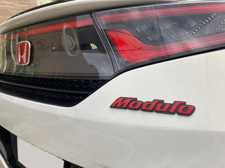 S660のmodulo・おしり♡・エンブレム追加に関するカスタム事例の投稿画像1枚目
