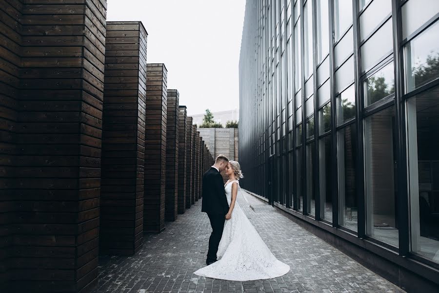 Fotografo di matrimoni Kseniya Tischenko (treescode). Foto del 30 luglio 2018