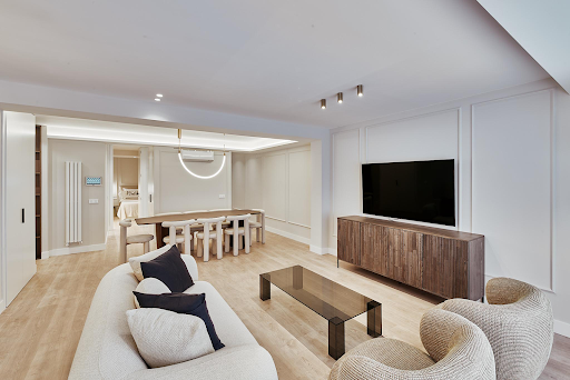 Contemporary apartment with terrace 5