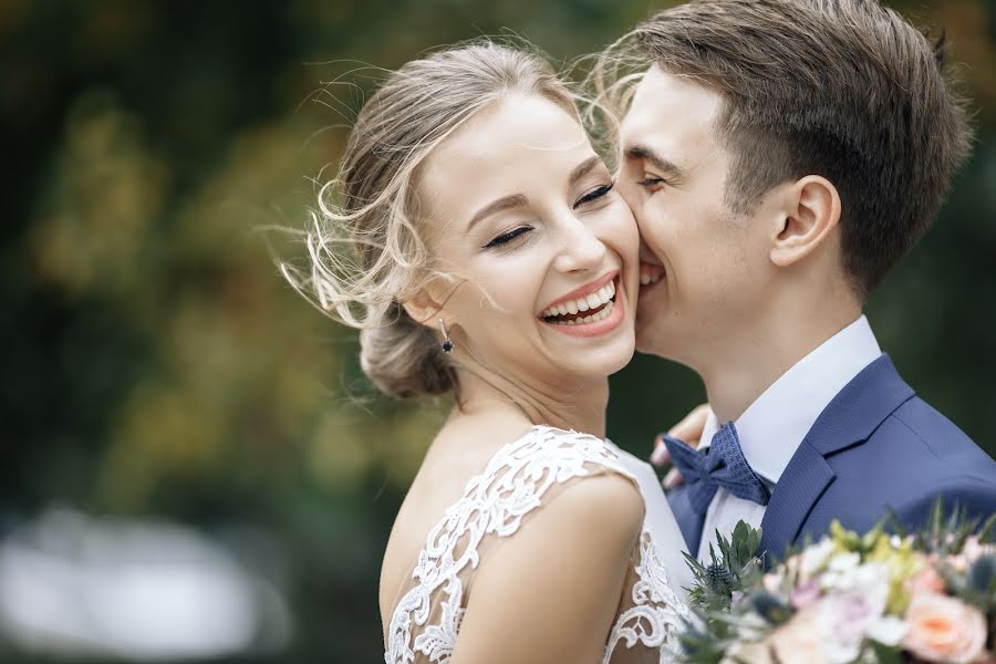 Fotógrafo de bodas Alena Lyubarec (lyubarets). Foto del 25 de febrero 2018