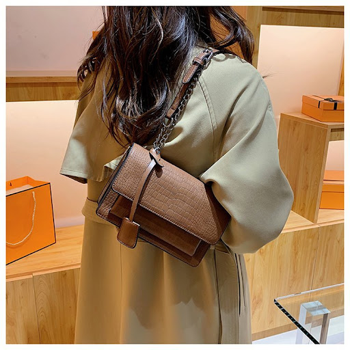 Title 28, Summer New Small Square Messenger Bag, perfect ...