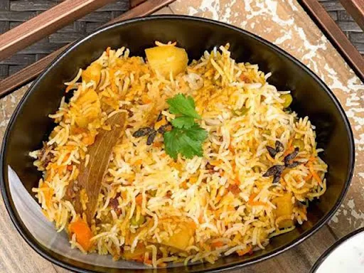 Chicken Dum Biryani (1/2 Kg)