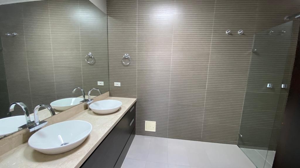 Apartamento En Venta - Chico, Bogota