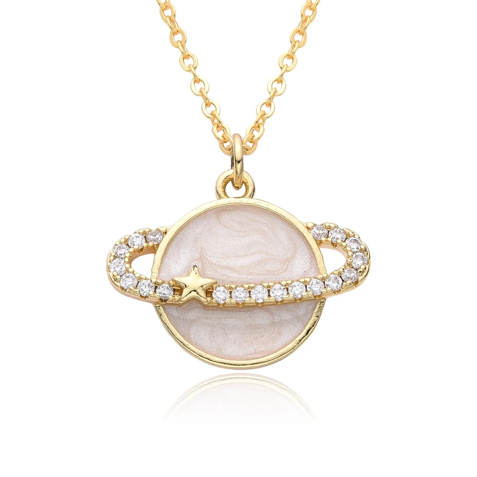 Colar com pingente de planeta personalidade zircônia colorida com micro incrustações de cobre banhado a ouro 18K.