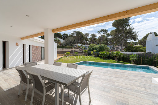 Propriété avec piscine 3