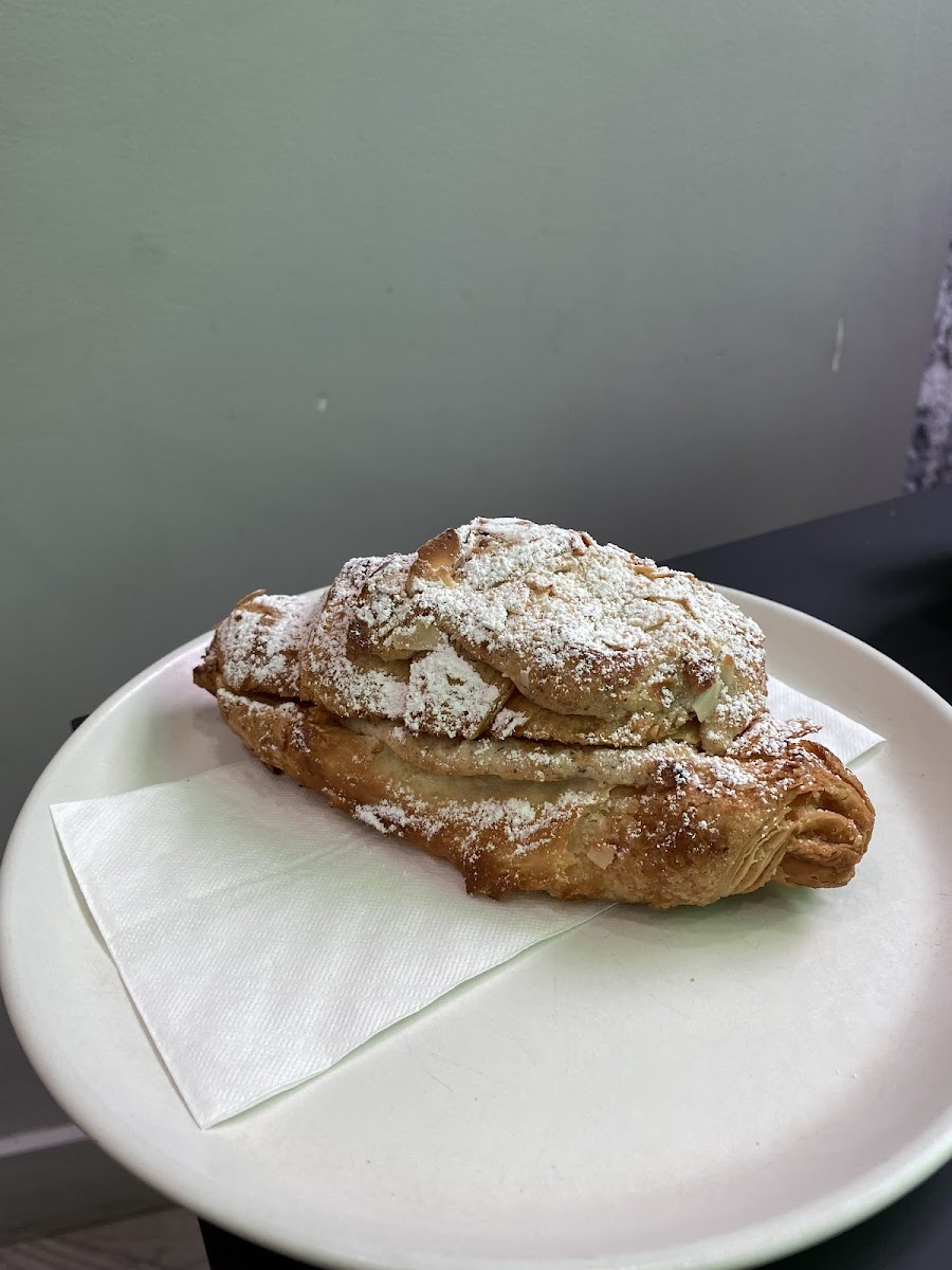 Gluten-Free Croissants at Le Marquis Signature santé