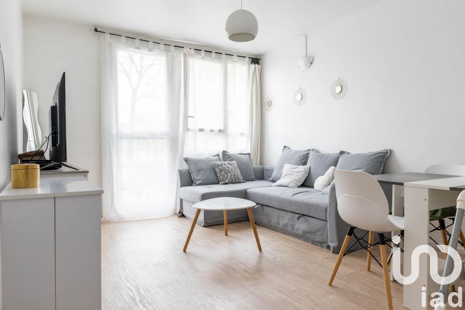 Vente appartement 3 pièces 57 m² à Crosne (91560), 159 000 €