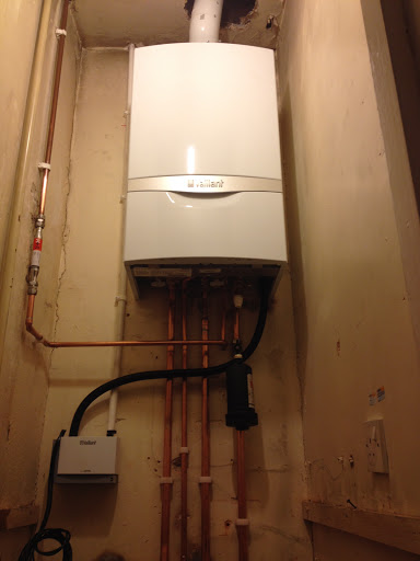 Vaillant Ecotec Plus 824 Combi Boiler
