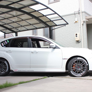 インプレッサ WRX STI GRB