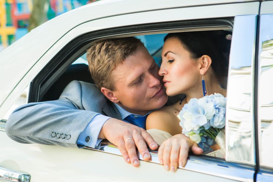 Wedding photographer Elena Zavdoveva (zavelena). Photo of 16 February 2016