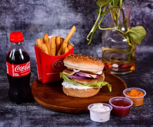 Kingsize Grilled Chicken Meal(BURGER+COCA COLA +FRIES)