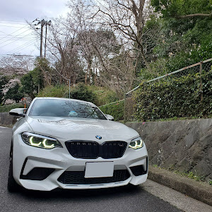 M2 クーペ