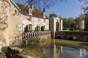 château à Auxerre (89)