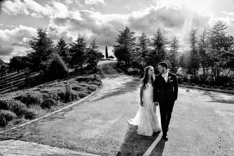 Wedding photographer Diego Velasquez (velasstudio). Photo of 30 December 2018