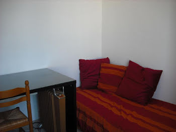 chambre à Paris 16ème (75)