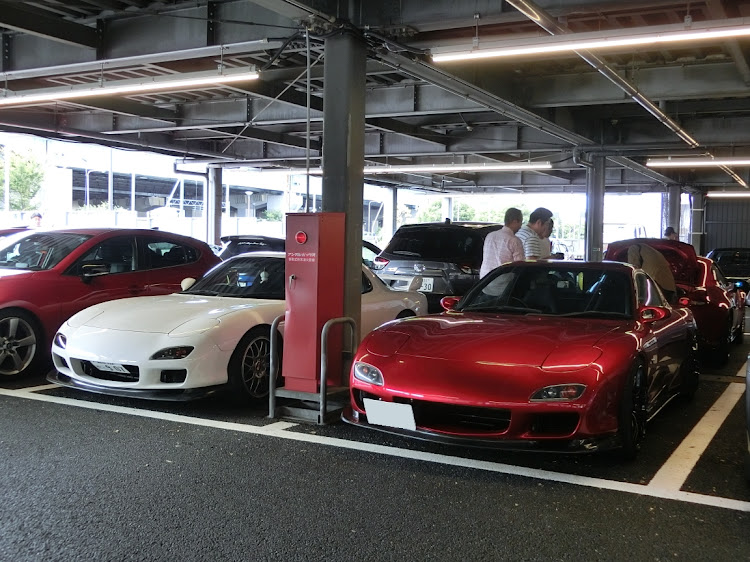 RX-7のモーニングミーティング・マツダ・RX-7・ロータリー・A PIT オートバックス東雲に関するカスタム事例の投稿画像18枚目