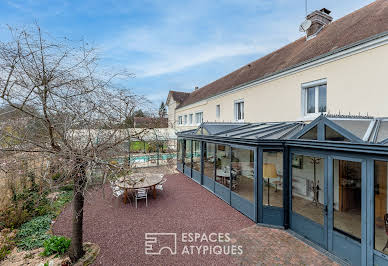 Maison avec piscine et terrasse 2