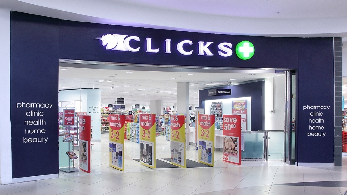 Clicks stores trashed over racist ad