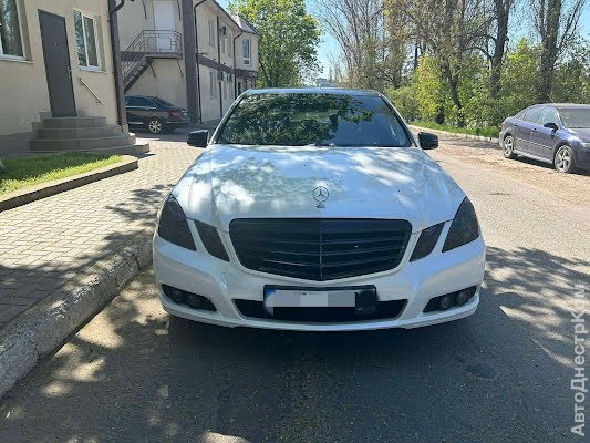 продам авто Mercedes E 220 E-klasse (W212) фото 2