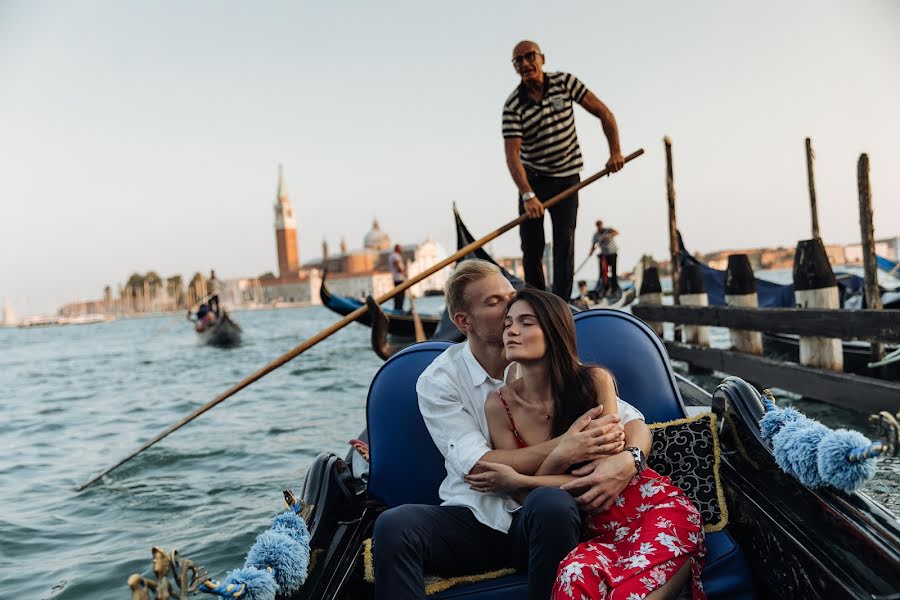 Fotógrafo de bodas Daniil Onichev (onichev). Foto del 1 de septiembre 2019