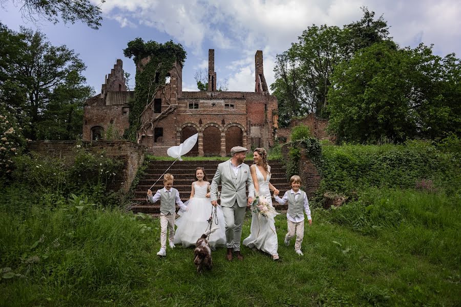 Fotografo di matrimoni Juhos Eduard (juhoseduard). Foto del 20 maggio