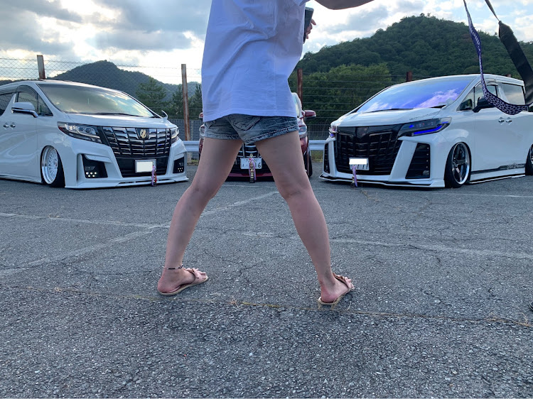アルファードのLiiMakeDD・ありがとうございました・変態一家・LiiMake DDに関するカスタム事例の投稿画像6枚目