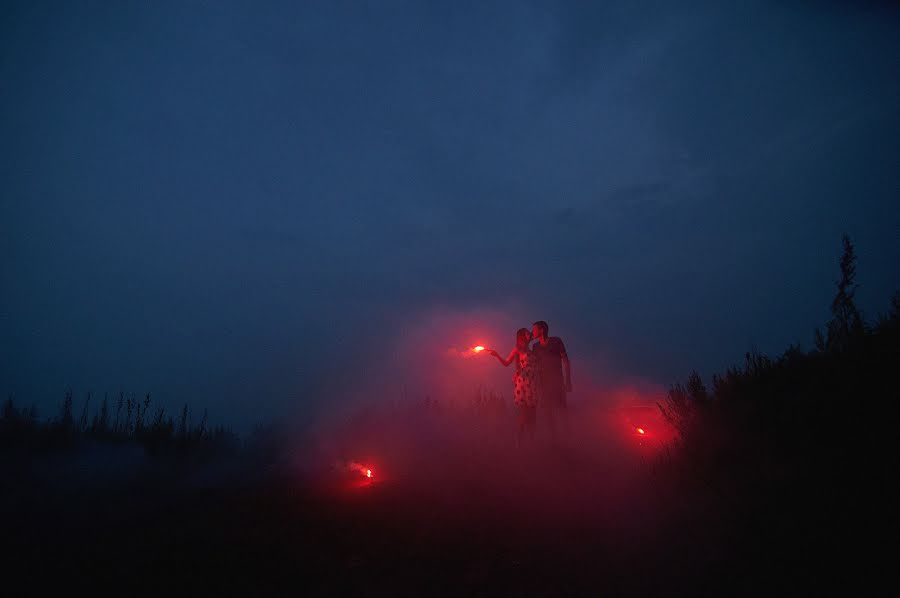 Svadobný fotograf Vadim Valendo (opanki). Fotografia publikovaná 4. septembra 2015