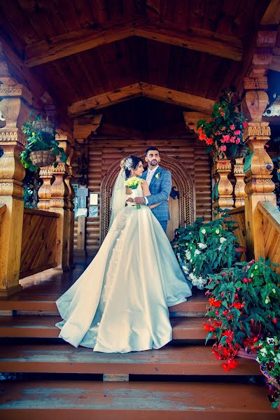 Wedding photographer Dmitriy Cherkasov (wedprof). Photo of 25 January 2019