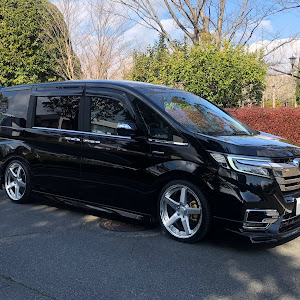 ステップワゴンスパーダ RP5