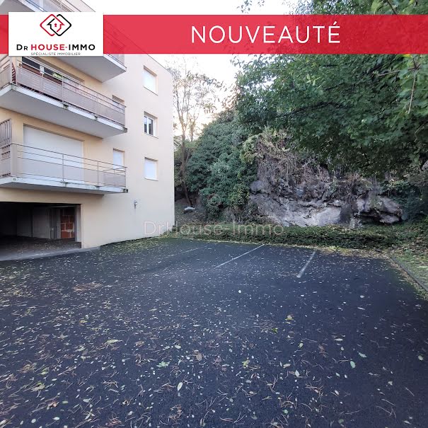 Location  appartement  14 m² à Clermont-Ferrand (63000), 45 €