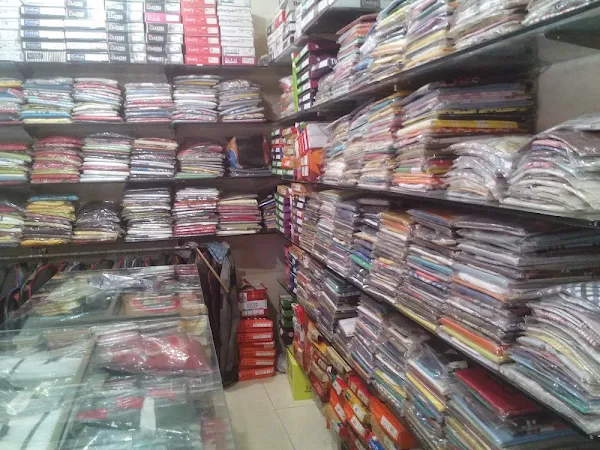 Naresh Mukesh Saree Centre photo 