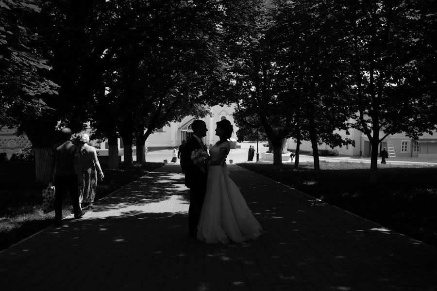 Fotografo di matrimoni Darya Boguta (boguta). Foto del 25 aprile 2017