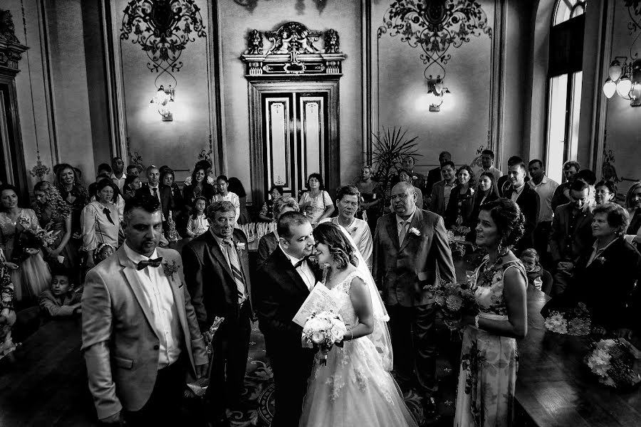 Wedding photographer Marius Stoica (mariusstoica). Photo of 14 October 2018