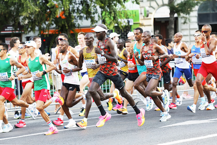 Timothy Kiplagat and Joshua Belet compete in the men's marathon at Budapest 2023