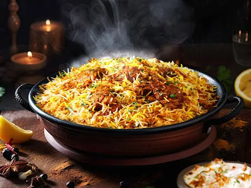 Lucknowi Chicken Dum Biryani (Boneless, Serves 2)