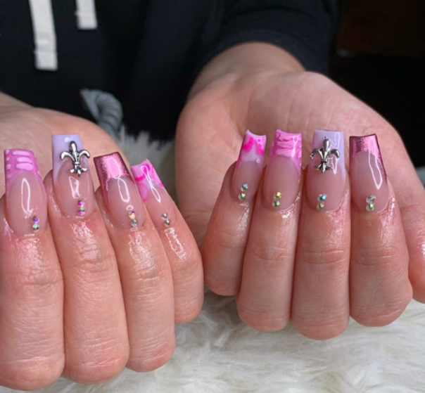  Pretty In Pink Birthday Nails 