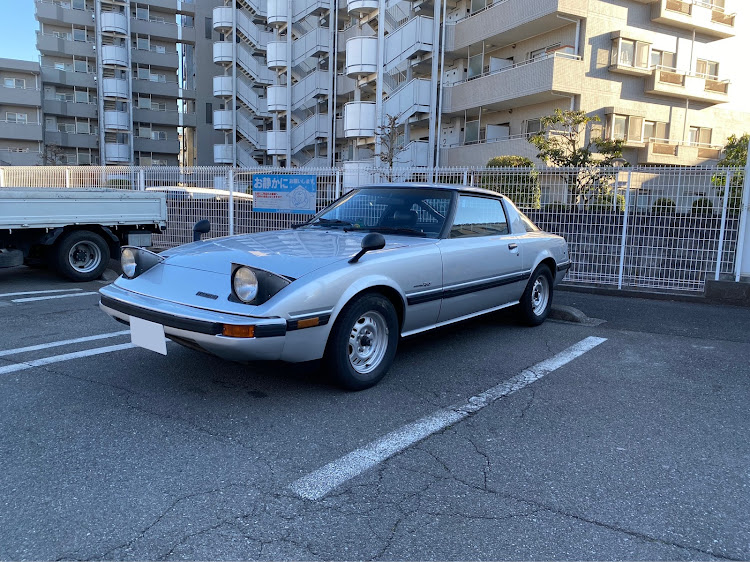 サバンナRX-7のSA22C・誕生日・サバンナRX-7・FC3S・RX-7に関するカスタム事例の投稿画像1枚目