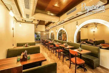 paparizza-new-restaurants-delhi-image