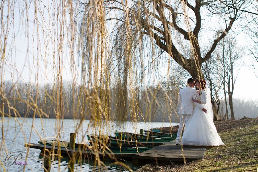 Fotograf ślubny Thamara Puts (putsies). Zdjęcie z 7 marca 2019