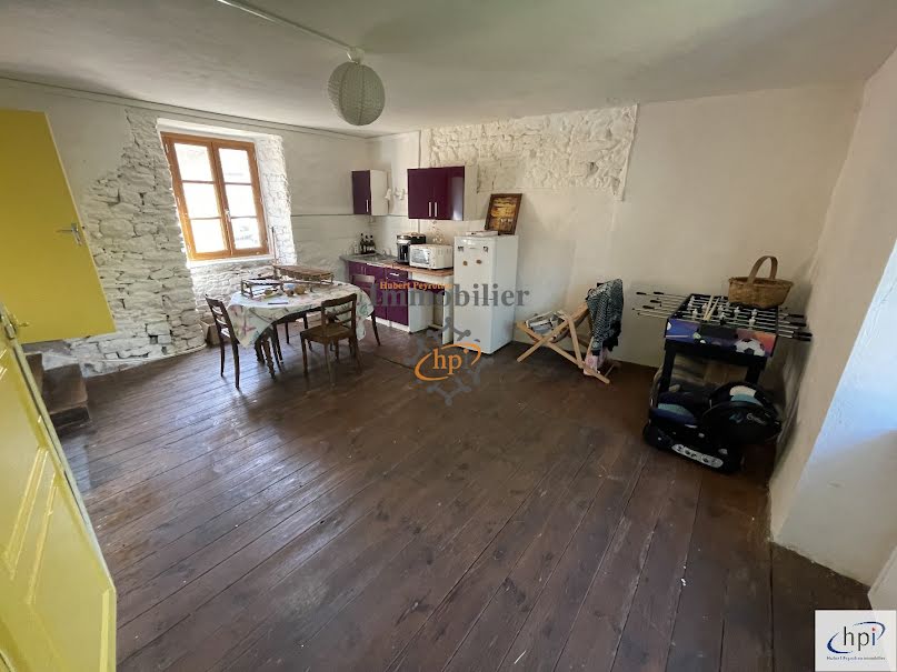 Vente maison 6 pièces 190 m² à Saint-Sernin-sur-Rance (12380), 89 500 €