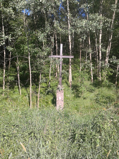Krzyż w polu