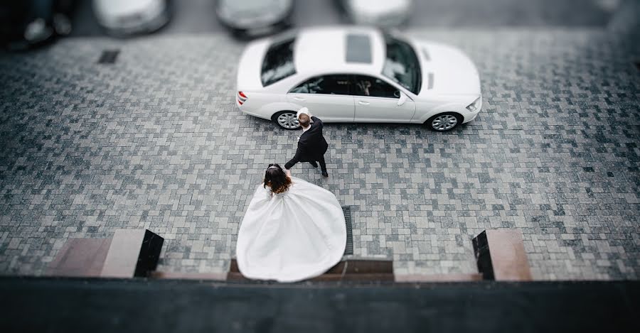 婚礼摄影师Valeriya Vartanova（vart）。2018 10月16日的照片