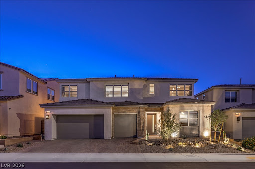 House with pool 1
